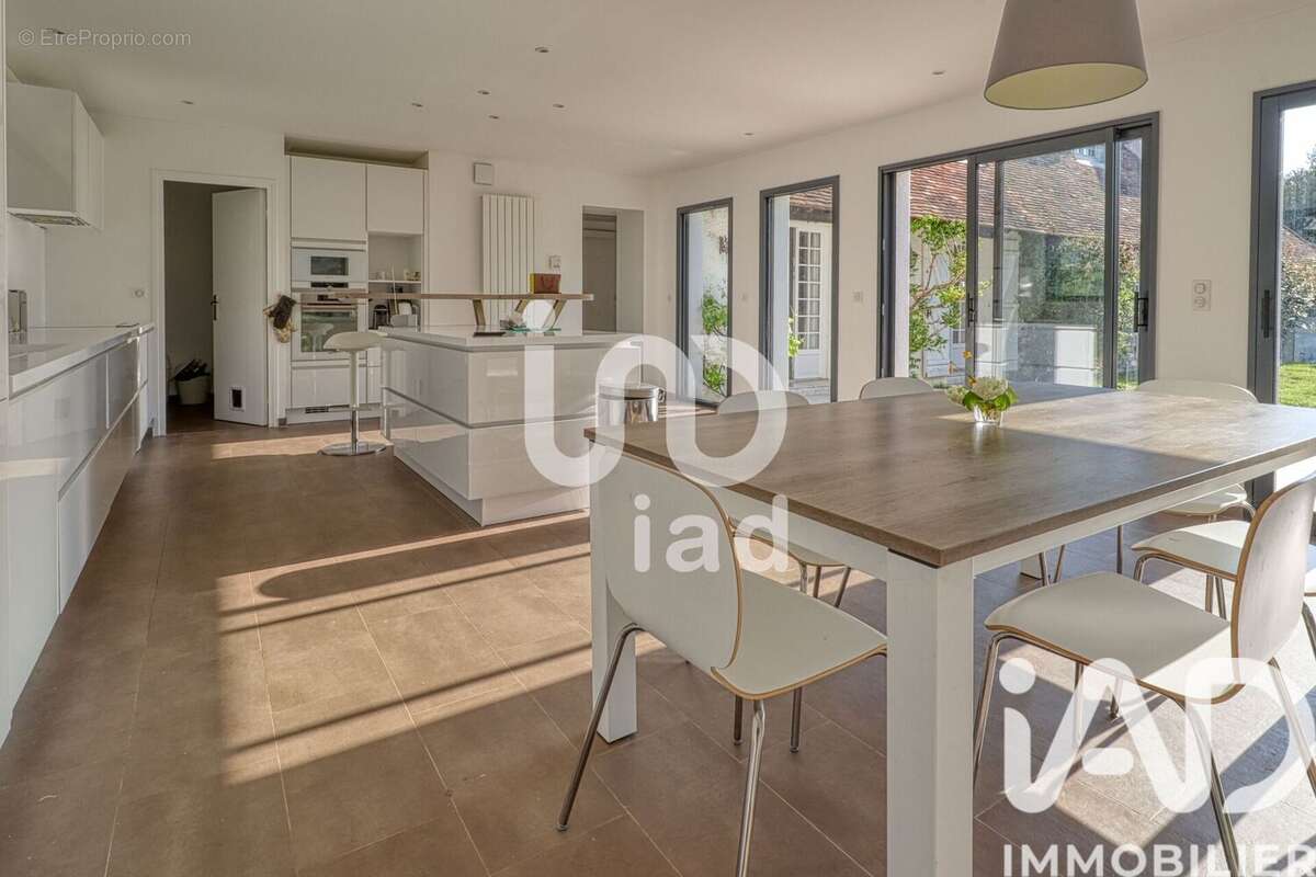 Photo 5 - Maison à BOULLAY-LES-TROUX