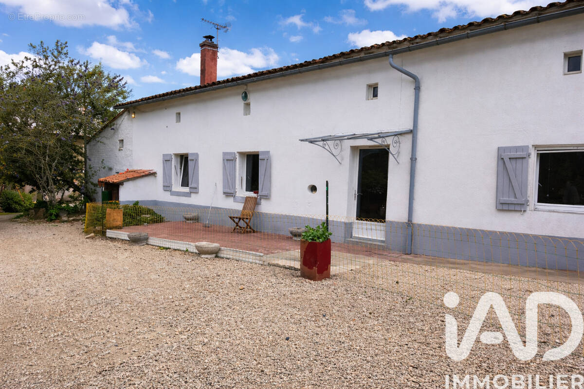 Photo 1 - Maison à BEAUSSAIS