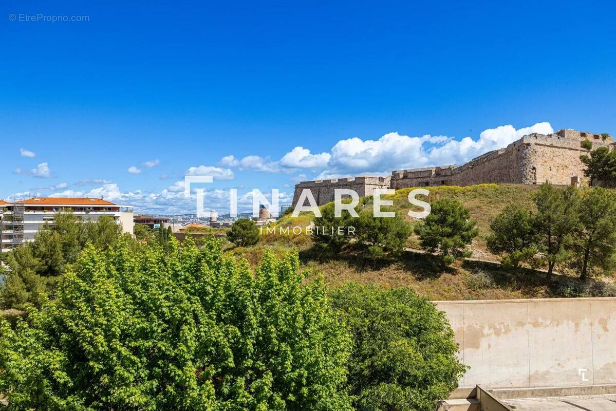 Appartement à MARSEILLE-7E