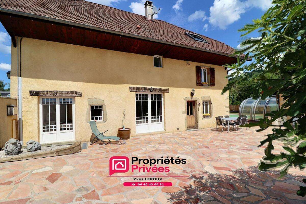 Charmante maison  individuelle , 7 pièces, piscine - photo 3