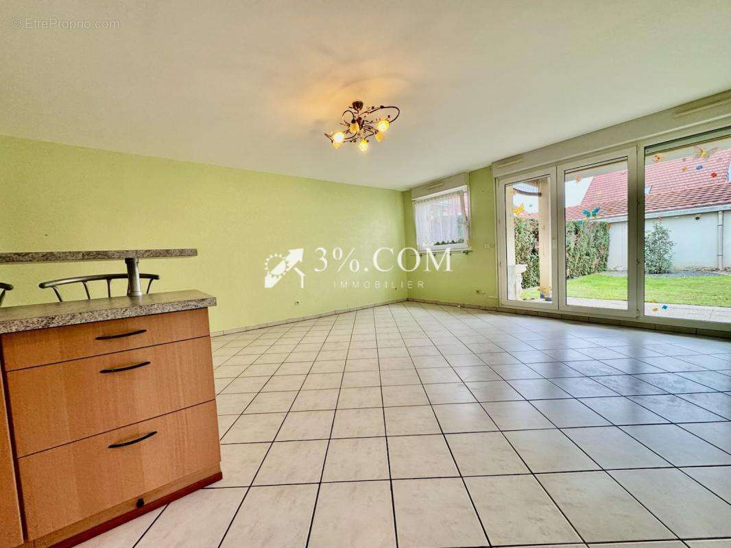 Appartement à MOMMENHEIM