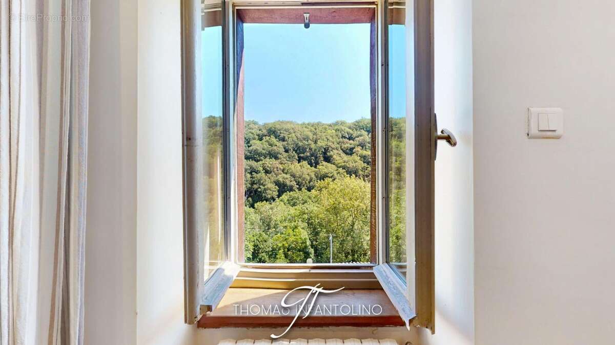 Maison en pierre entierement rénovée - vue dégagée - photo 6