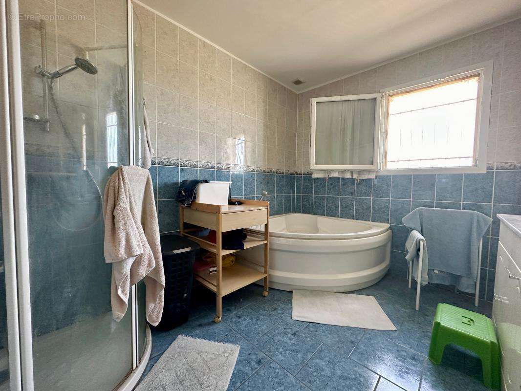 Maison à BELLEGARDE-DU-RAZES