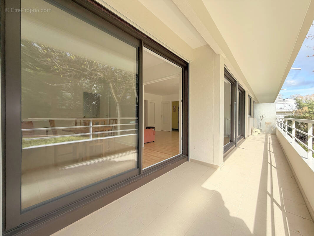 Appartement à RUEIL-MALMAISON