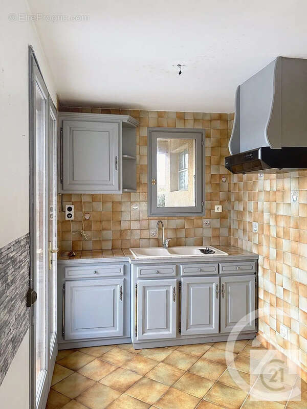 Maison à LABASTIDE-D&#039;ANJOU