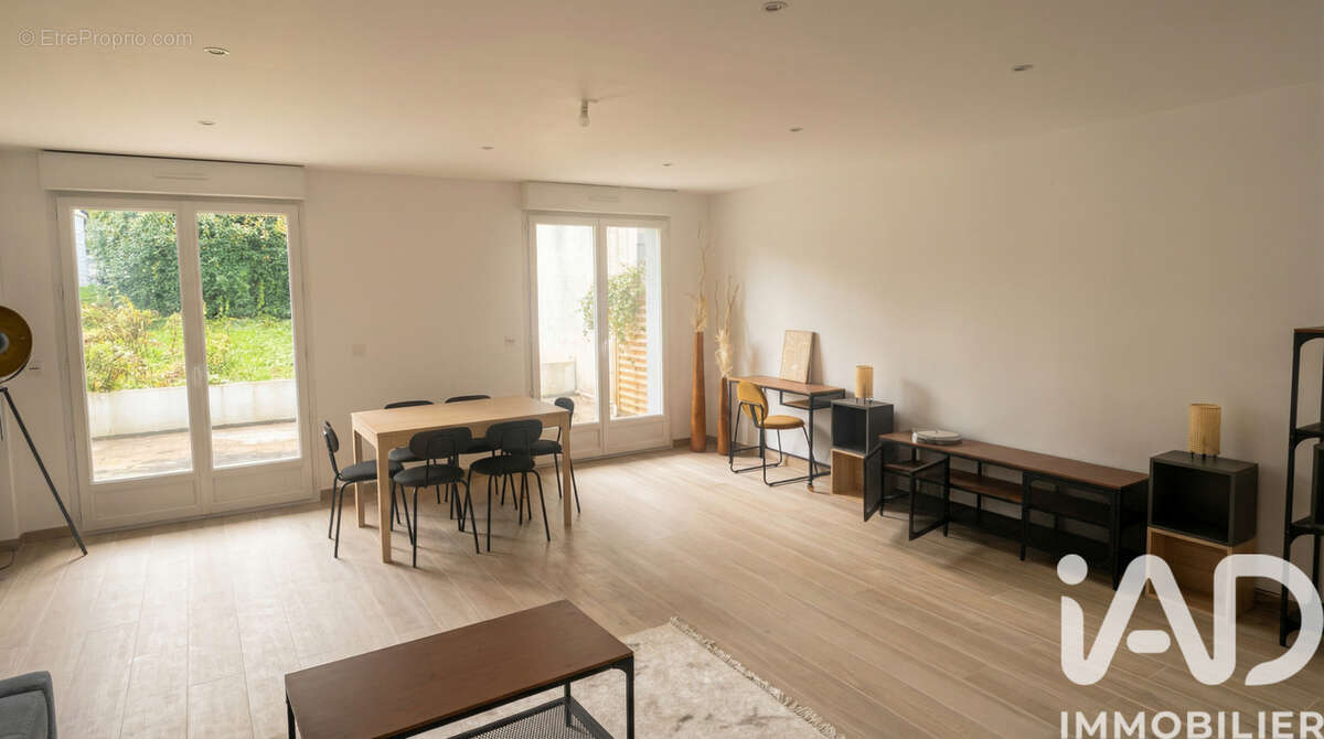 Photo 2 - Maison à CHESSY