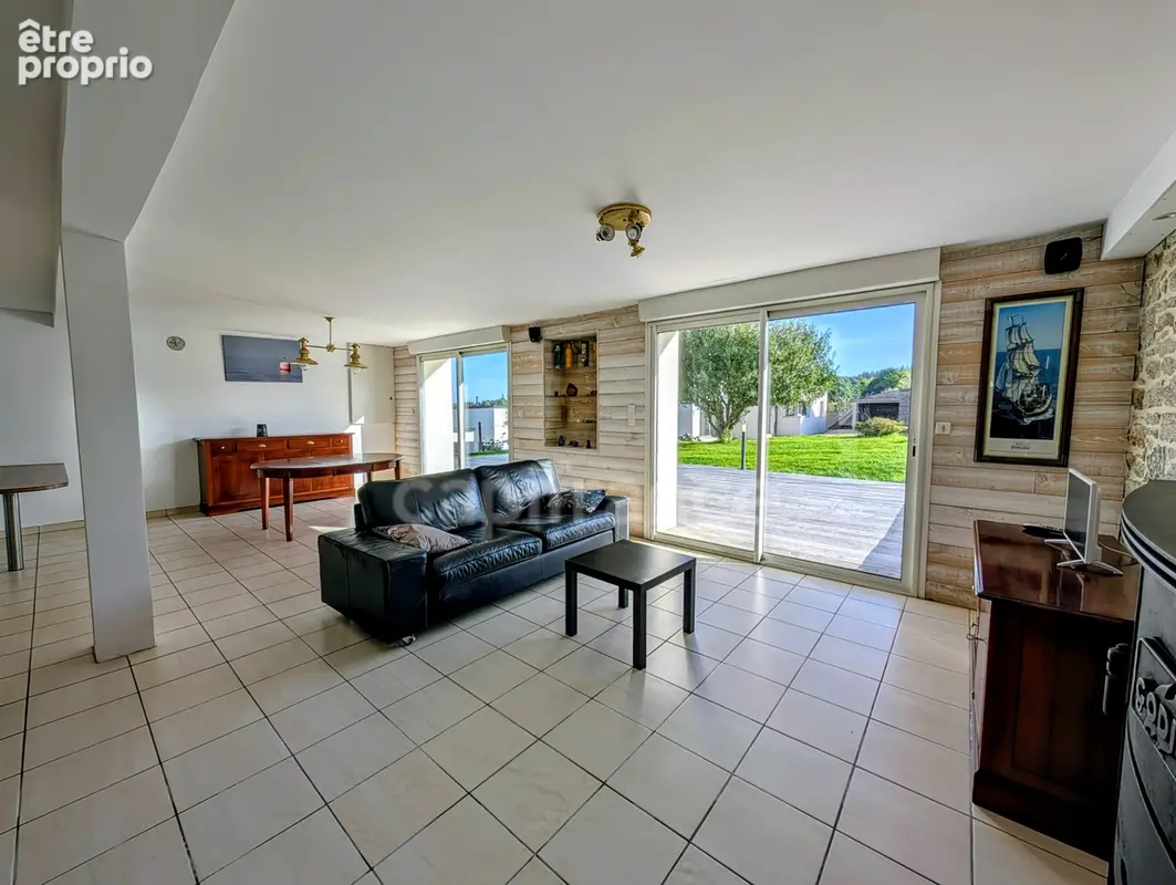 Landerneau, maison familiale hors lotissement, 5 chambres, rez de jardin, grande terrasse - photo 3