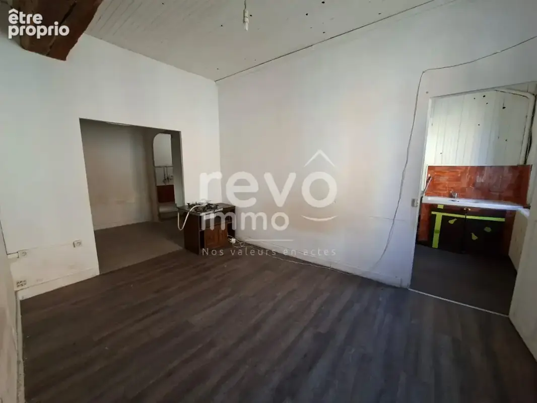 Appartement à MIRIBEL