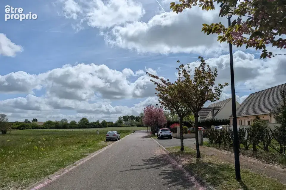 Terrain à COLTAINVILLE