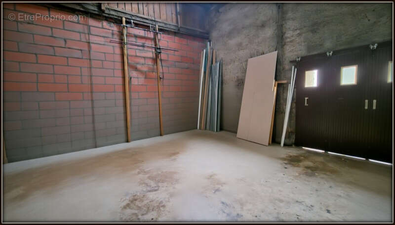 Maison à LUCHE-PRINGE