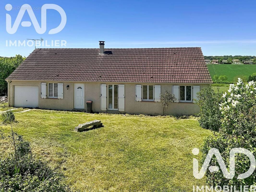 Photo 1 - Maison à DOUCHY