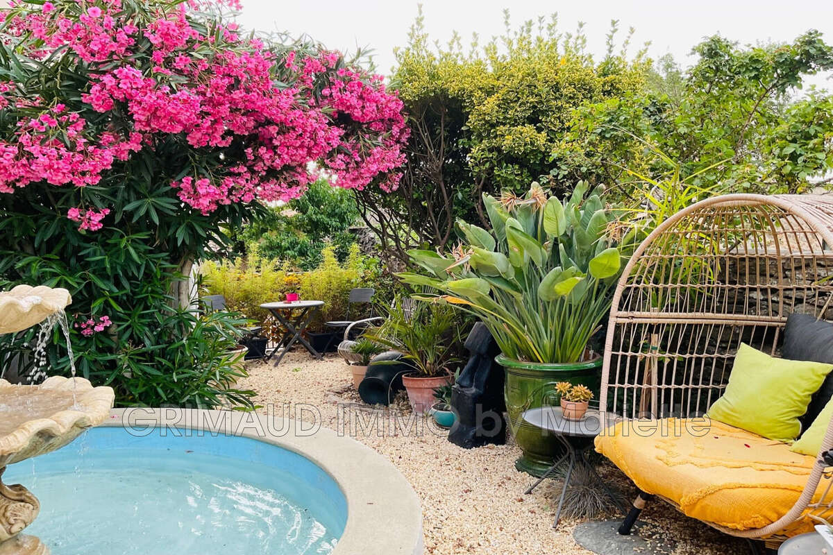 Maison à LA GARDE-FREINET