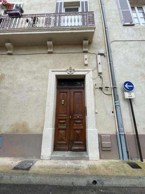 Appartement à NIMES