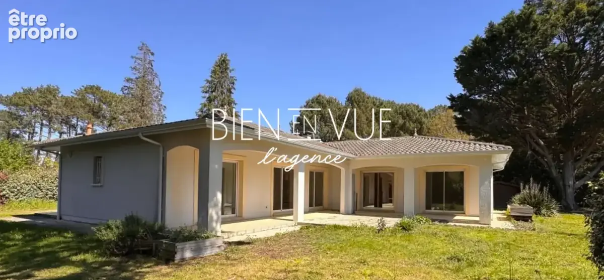 Maison à ARES