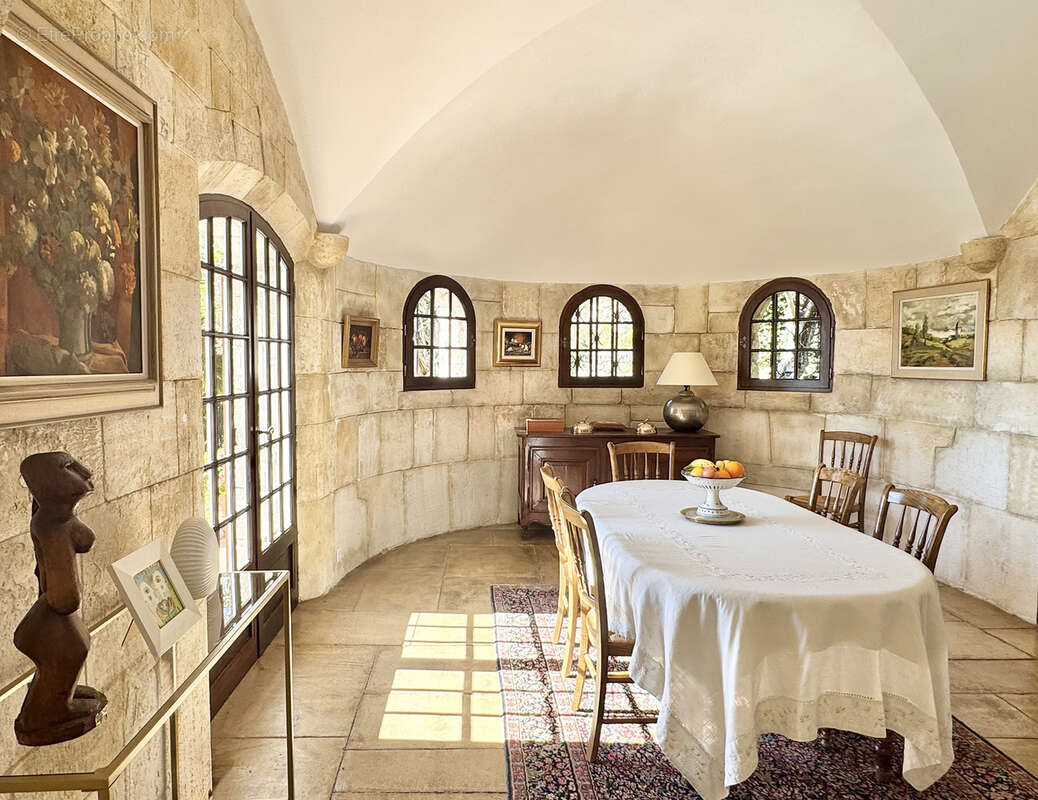 Maison à SPERACEDES