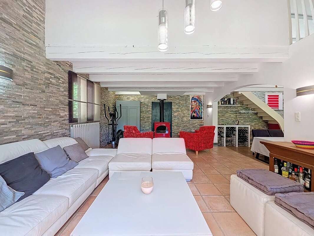 Maison à LE BAR-SUR-LOUP