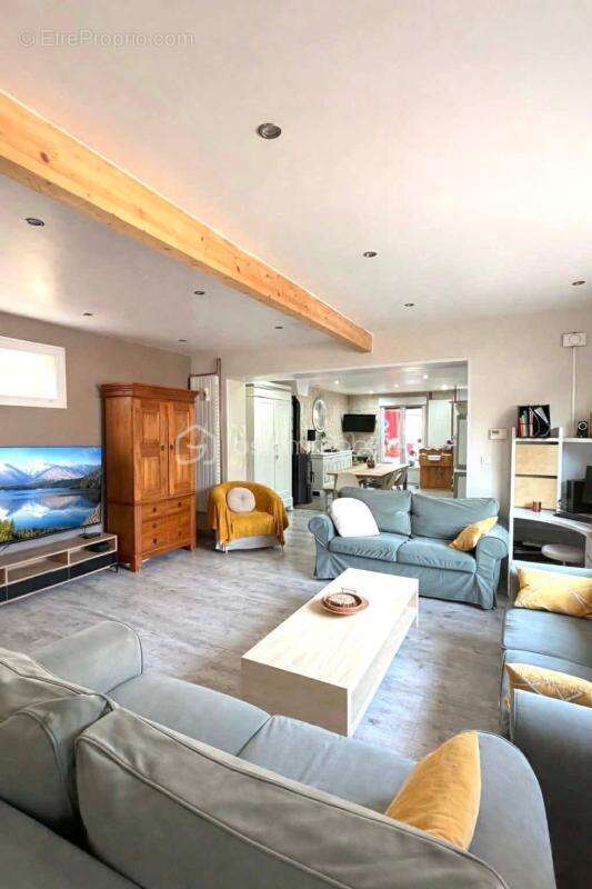 Maison à RESSONS-SUR-MATZ