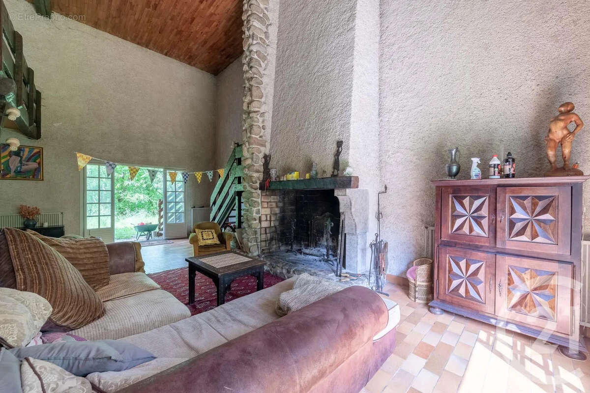 Maison à SAINT-MARTIN-D'URIAGE