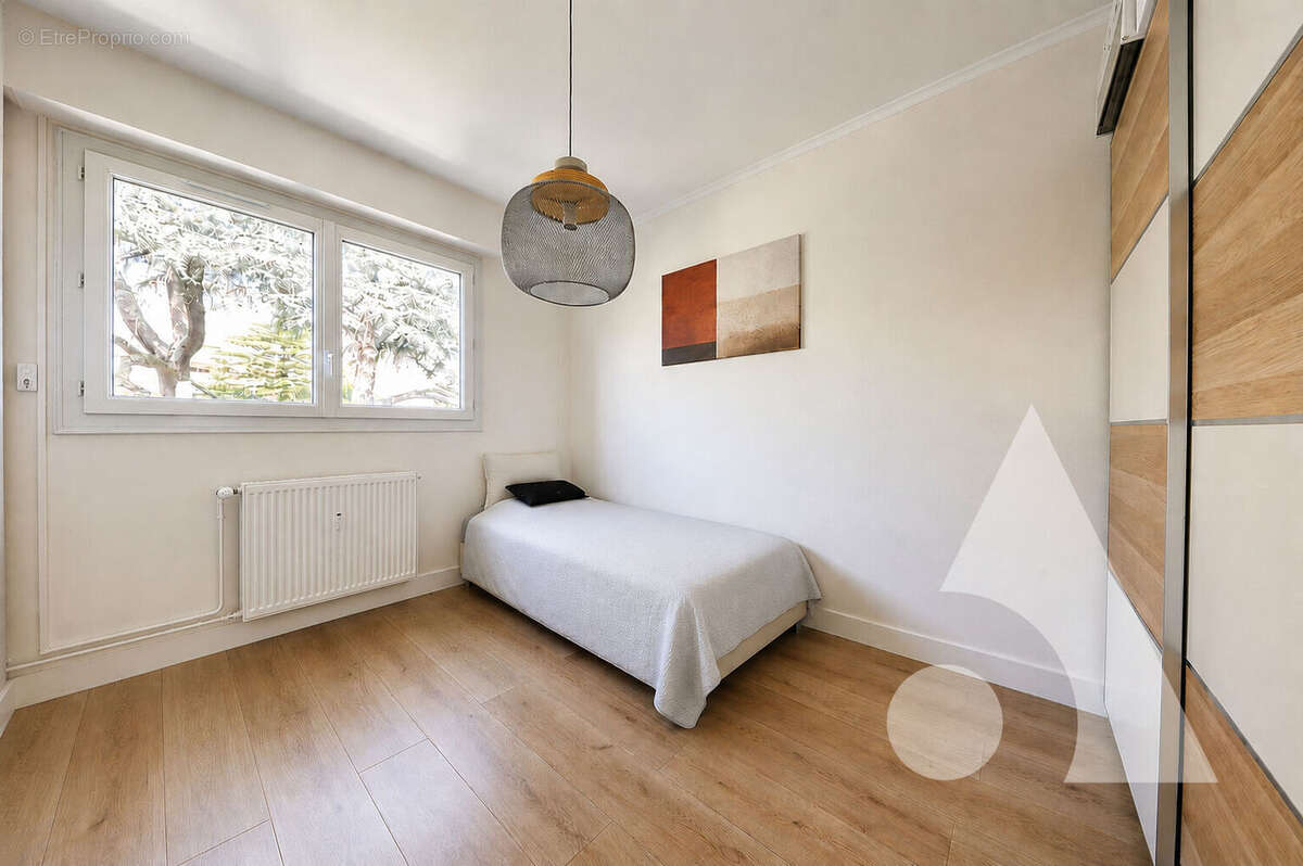 Appartement à CORBEIL-ESSONNES
