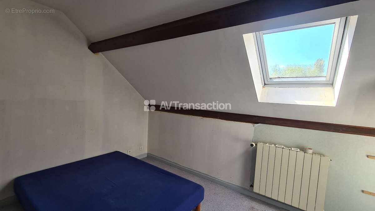 Maison 300 m² à Fresne-Saint-Mames  - photo 24