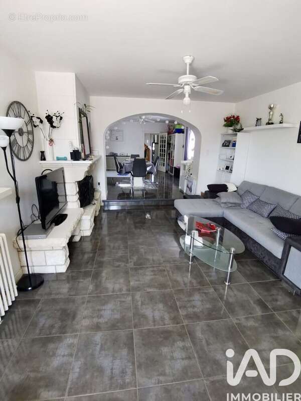 Photo 3 - Maison à LESCURE-D'ALBIGEOIS