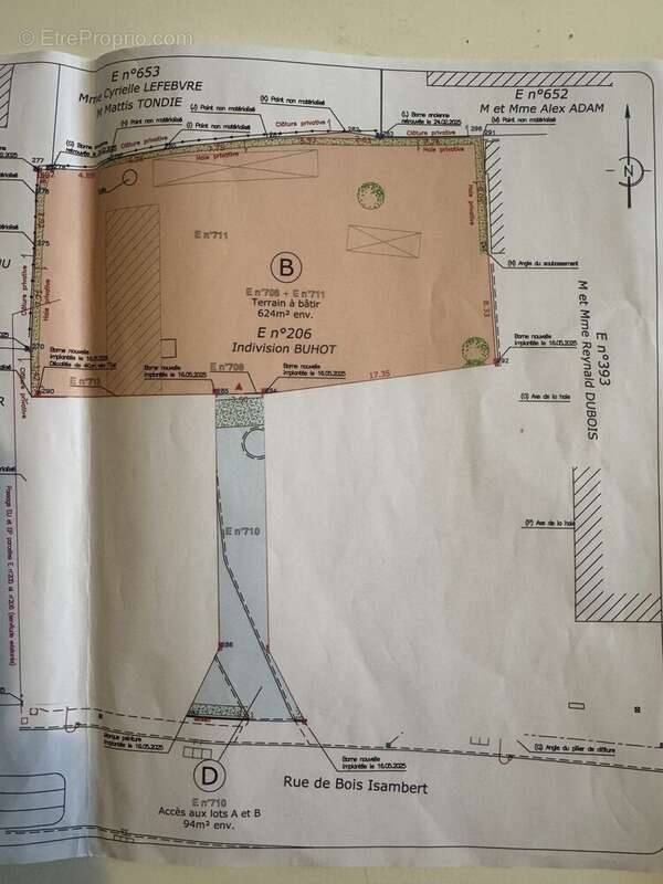 Terrain à MONTVILLE