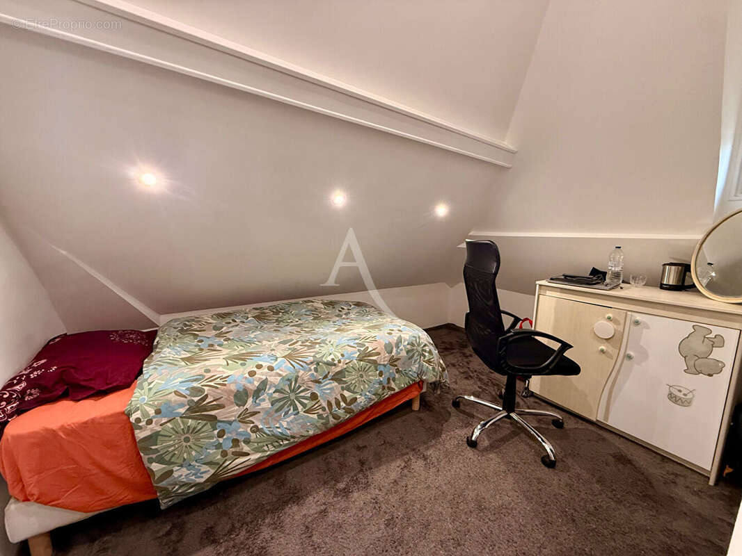 Maison à ROSNY-SOUS-BOIS