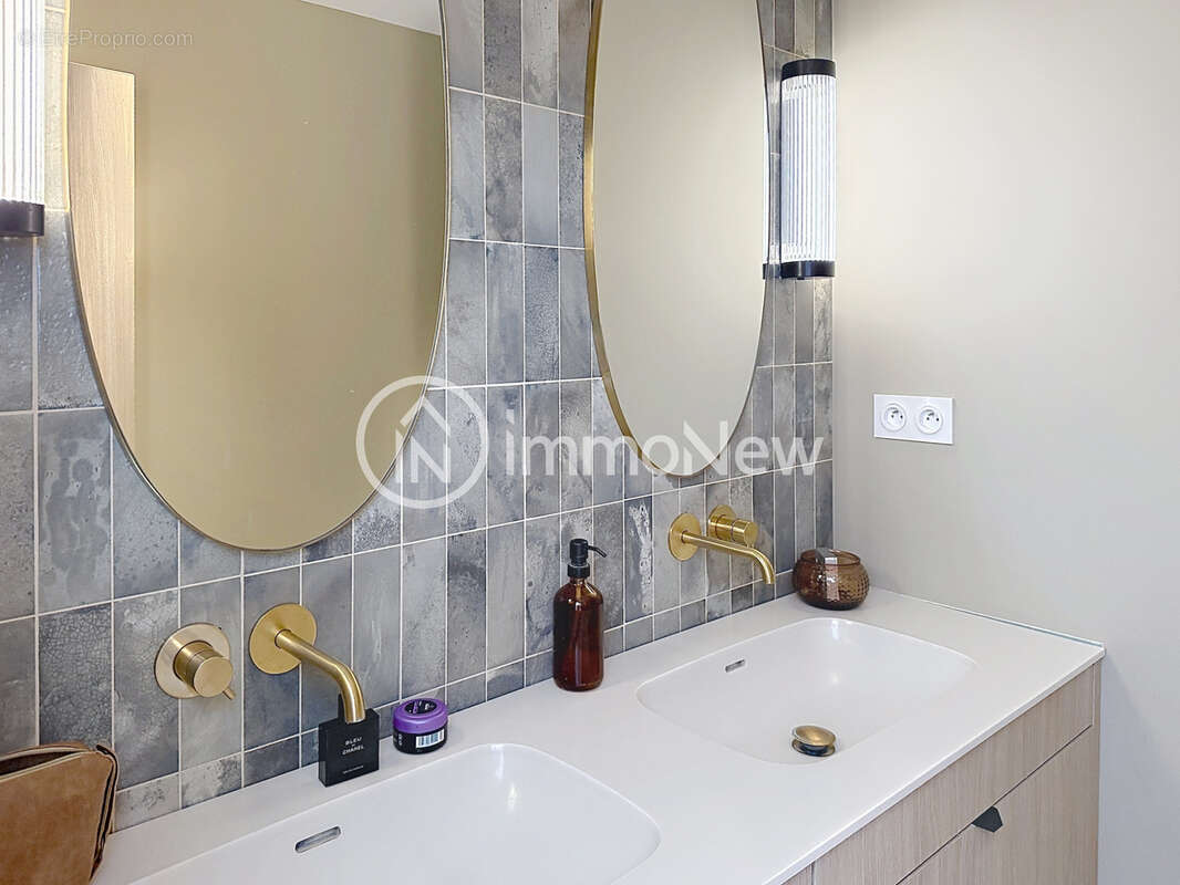Maison de plain pied 244 m2 centre ville Avranches - photo 13
