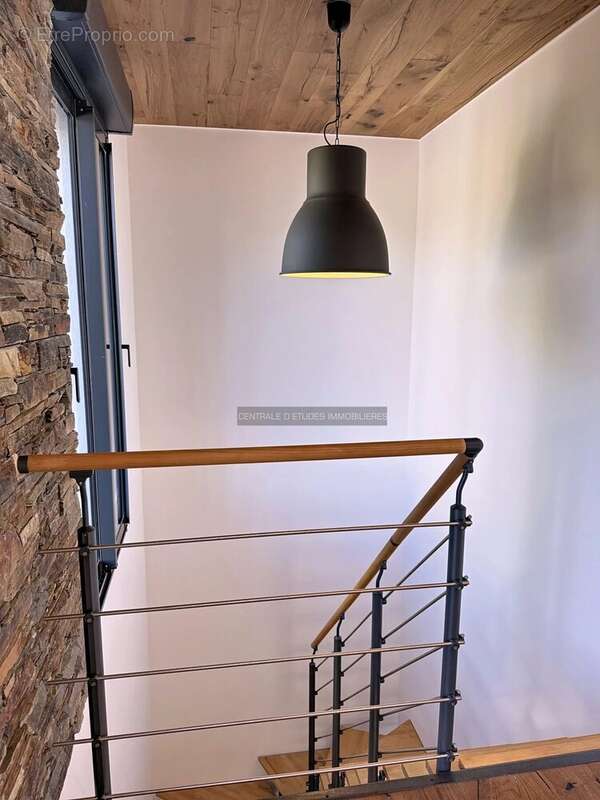 Maison à LES ADRETS-DE-L'ESTEREL