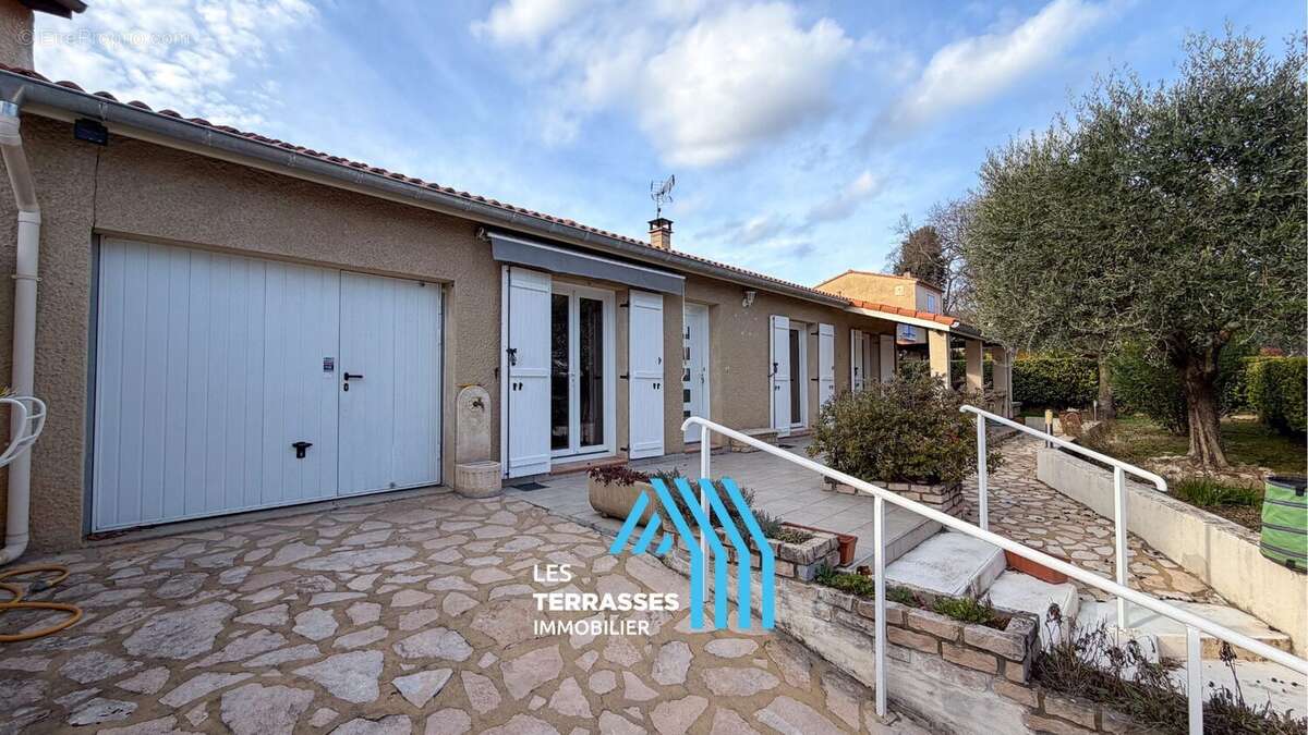 Maison à SAINT-MARCEL-LES-SAUZET