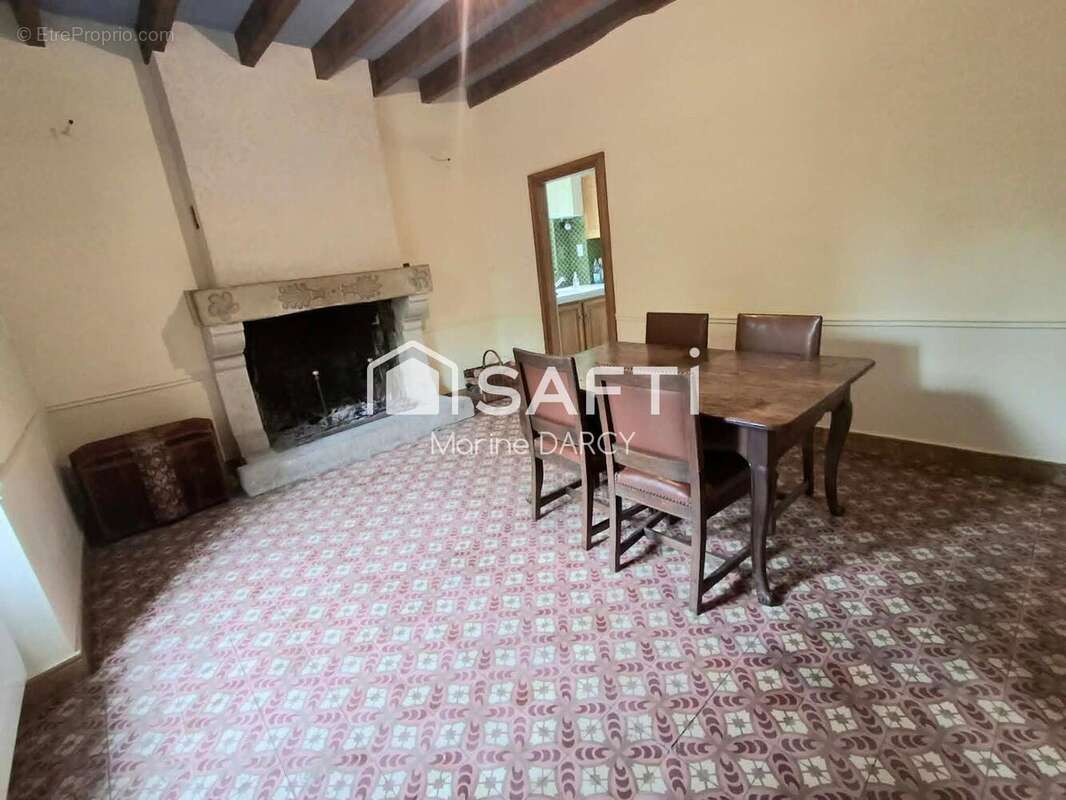 Maison 184 m² à Saint-Affrique-Les-Montagnes  - photo 4