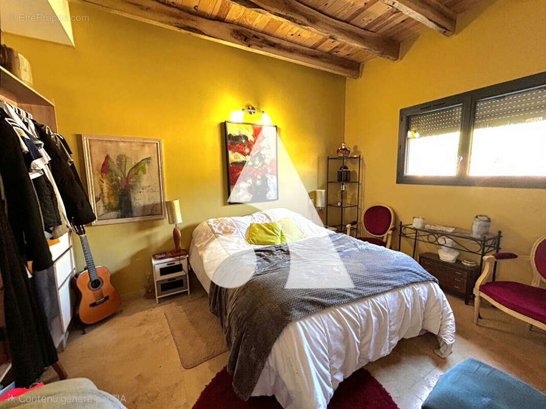 Maison à SAINT-PIERRE-LAFEUILLE