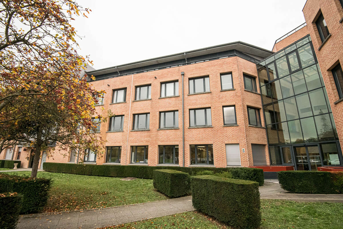 Commerce à COURCOURONNES