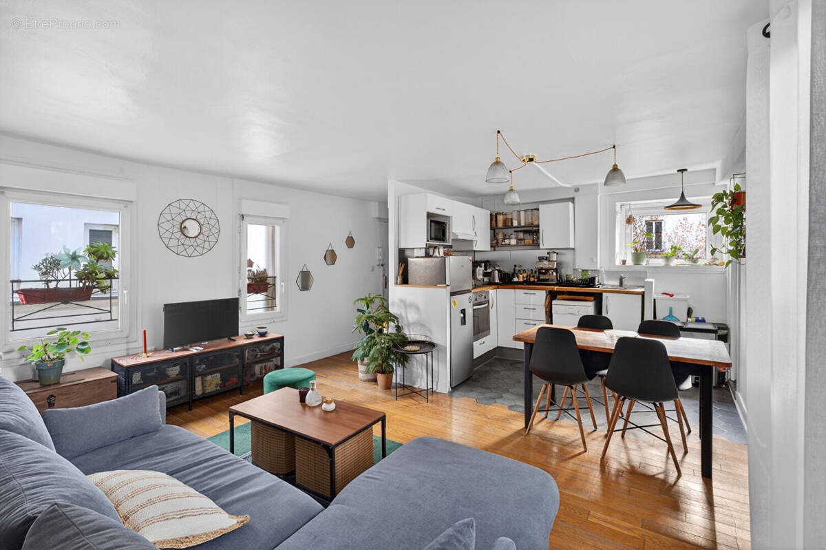 Appartement à PARIS-12E