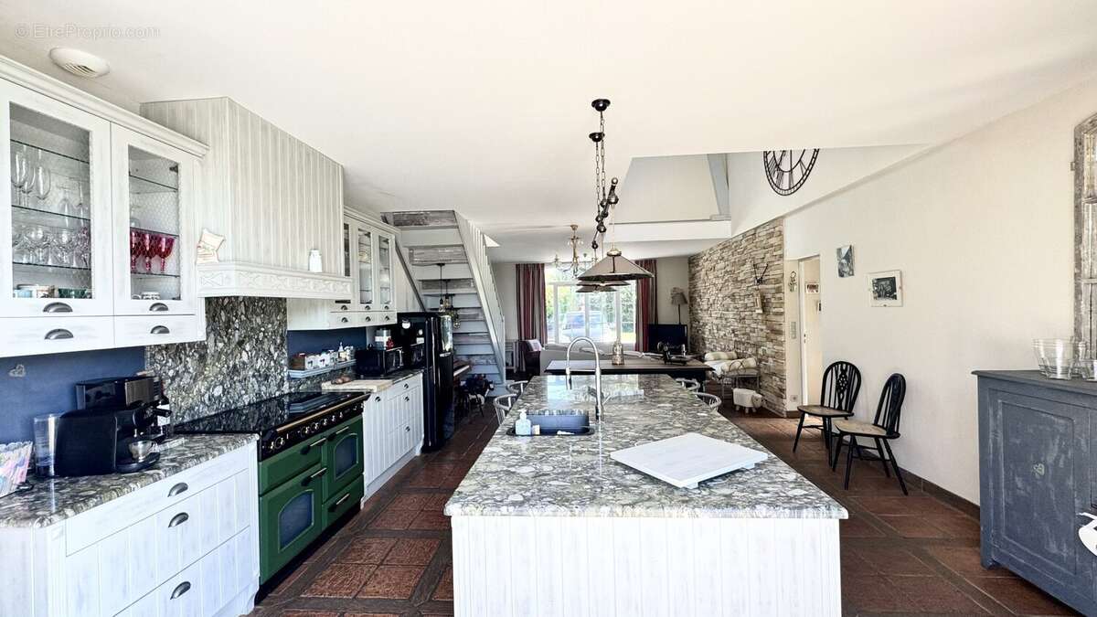 Maison à SALIES-DE-BEARN