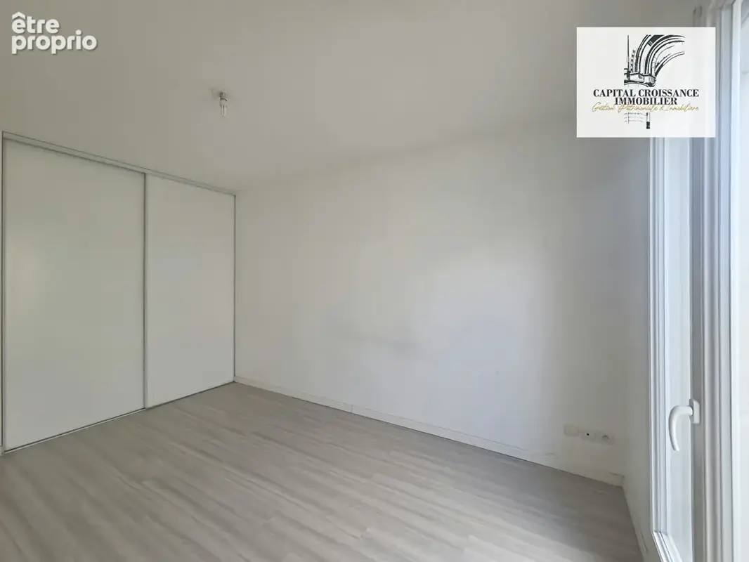 Maison T5 duplex avec jardin - VILLENAVE D'ORNON - photo 9