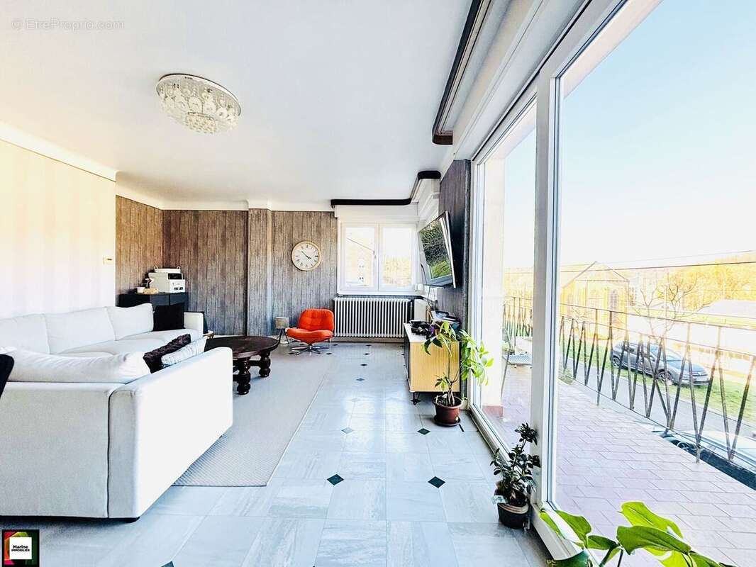 Maison à LONGUYON