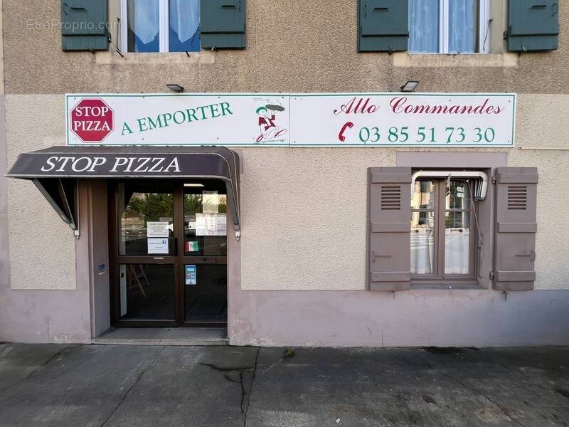 Commerce à TOURNUS
