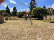 Terrain à SAINTE-GENEVIEVE