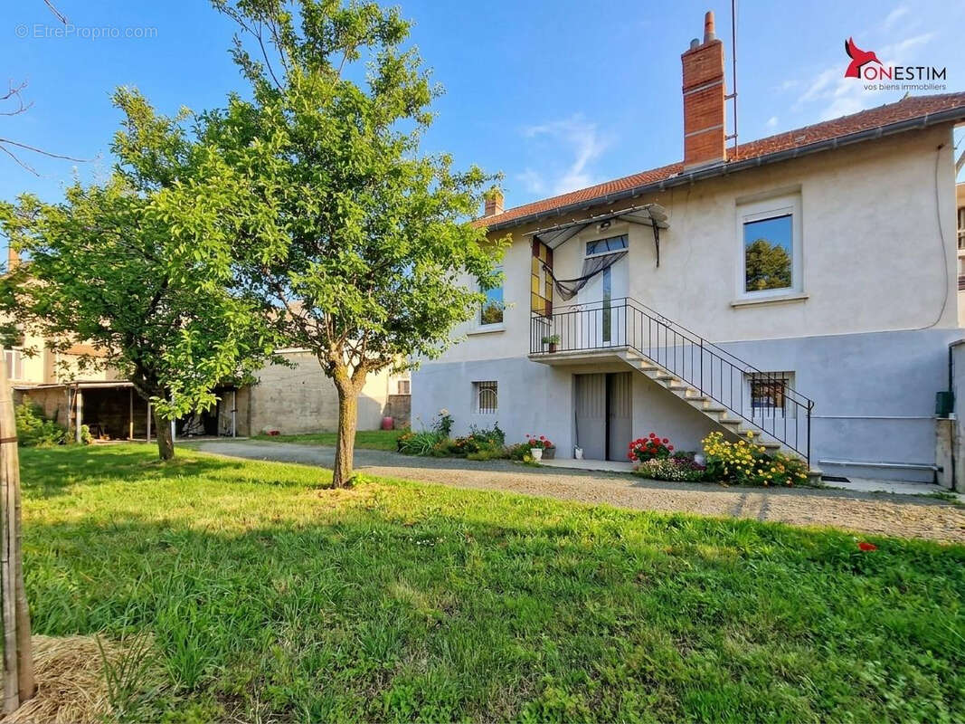 Maison à FEURS