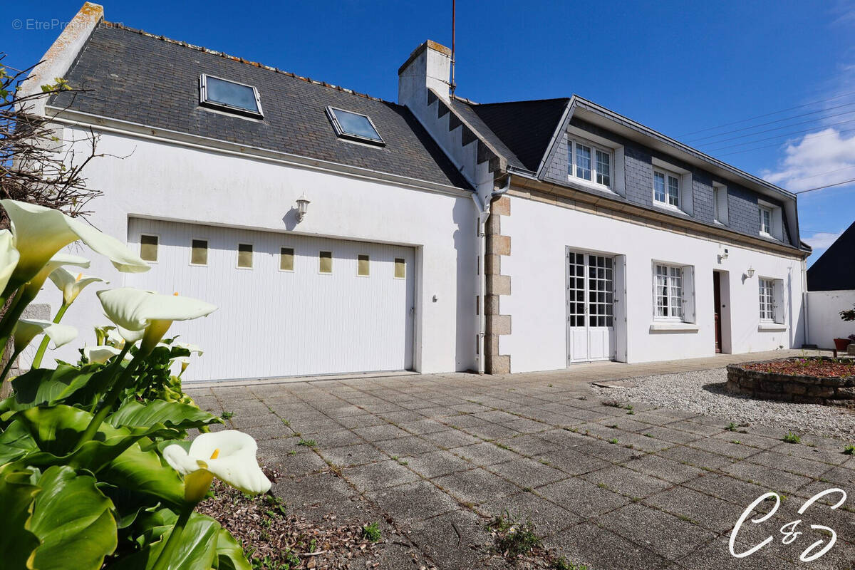 Maison à TREFFIAGAT