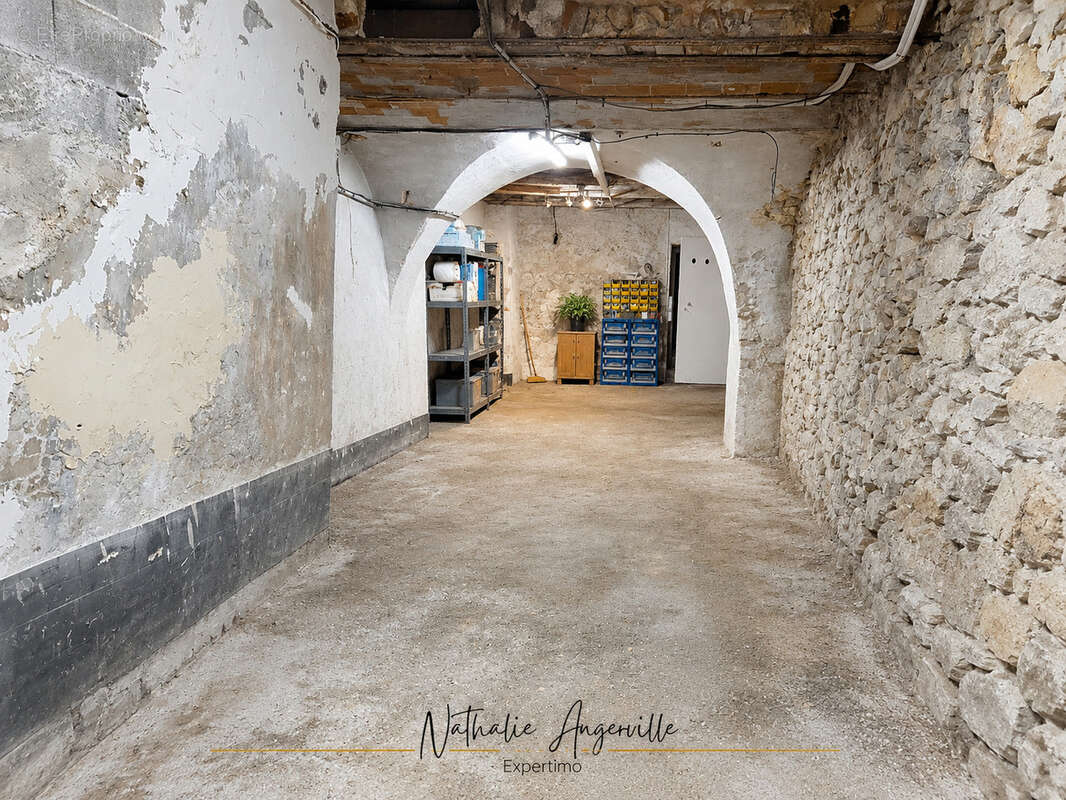 Mérindol   Maison de 110 m2- 2  terrasses, DPE C, Garage. - photo 11