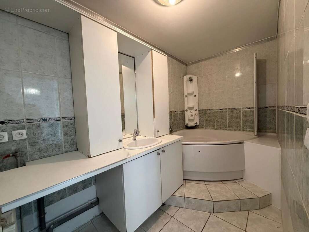 Appartement à LIMEIL-BREVANNES