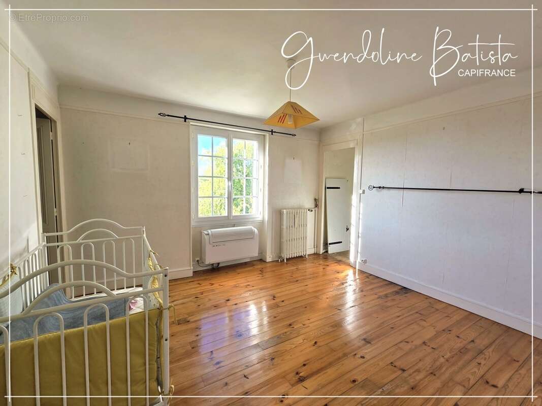 Maison Bourgeoise 240m² - 7 chambres - Terrain 7000m² avec piscine - photo 14