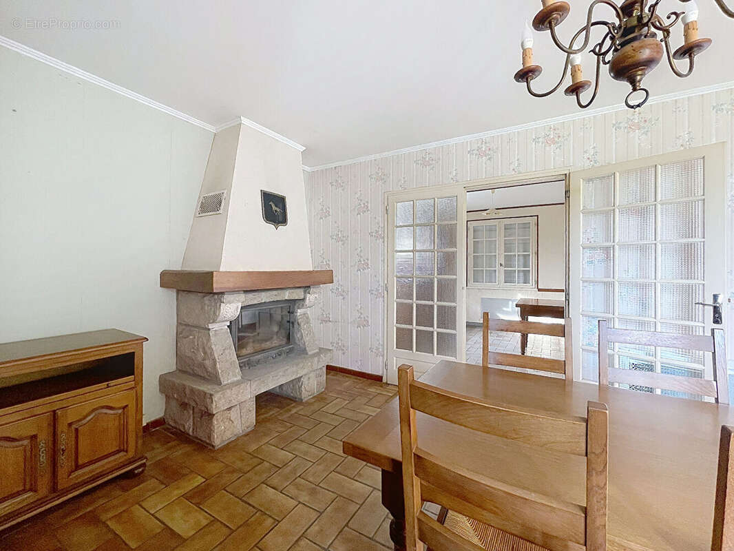 Maison à SAINT-PIERRE-DE-PLESGUEN