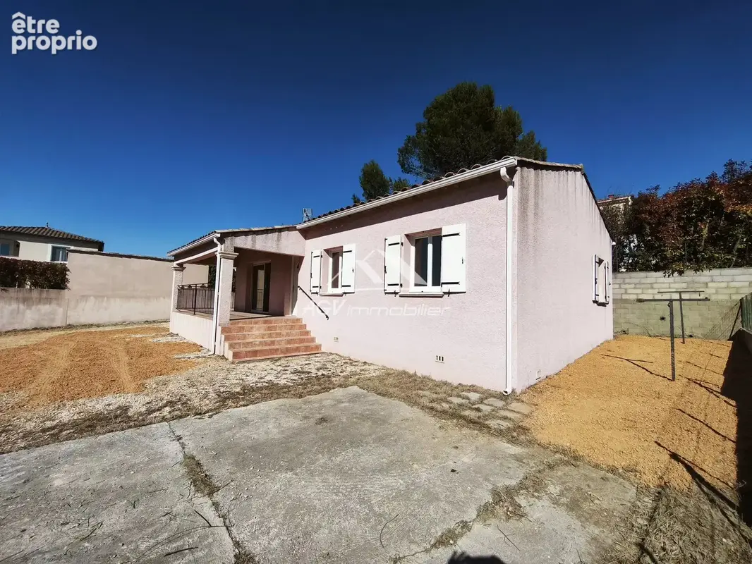 Lézan, maison plain pied, 2 chambres + 1 bureau, garage, terrain clos - photo 16