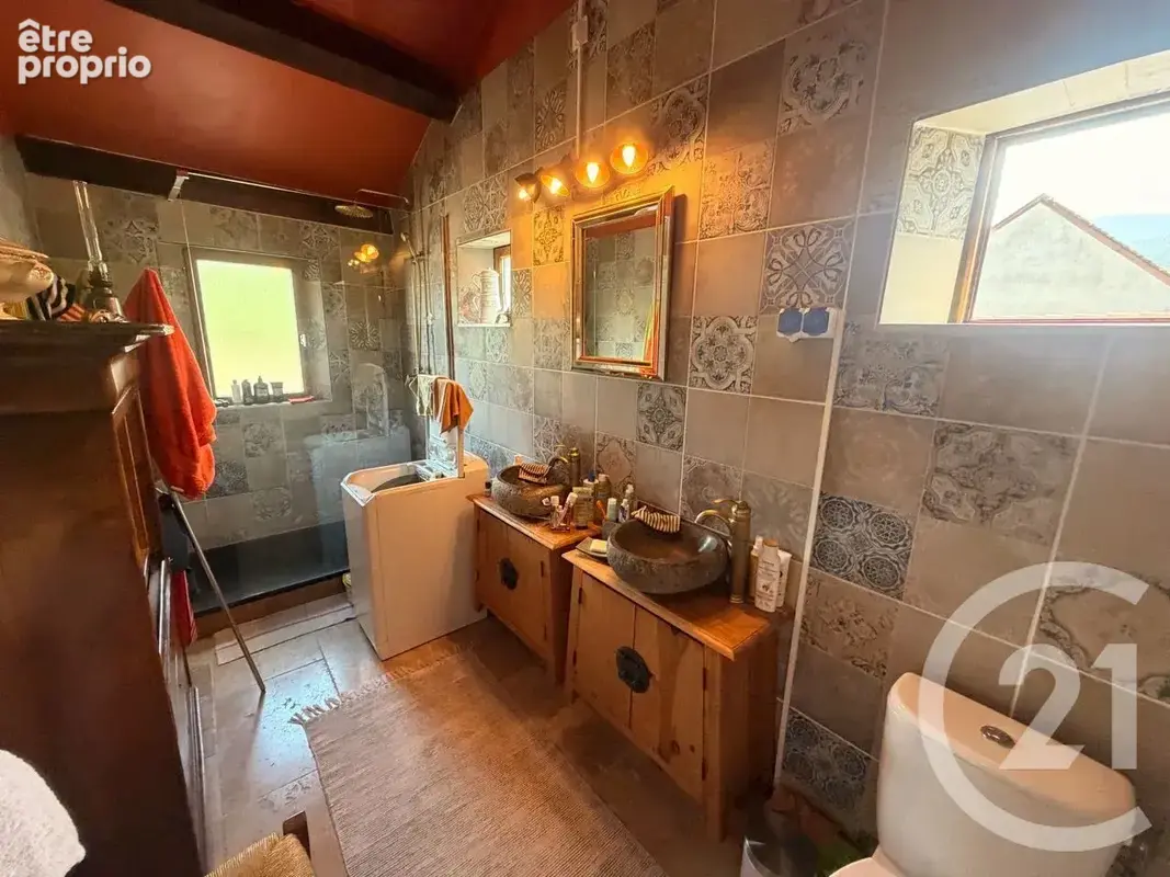 Maison 4 pièces 74 m² à vendre à Saint-Sauveur-En-Rue (42220) - photo 10