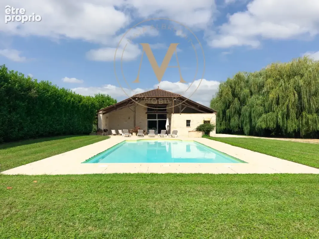 Deux maisons en une • 10 chambres • 2 piscines • jusqu’à 10 ha saint georges (47) - photo 15