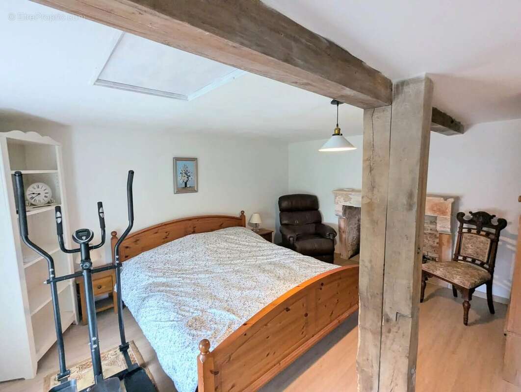 Maison à L'HERMENAULT