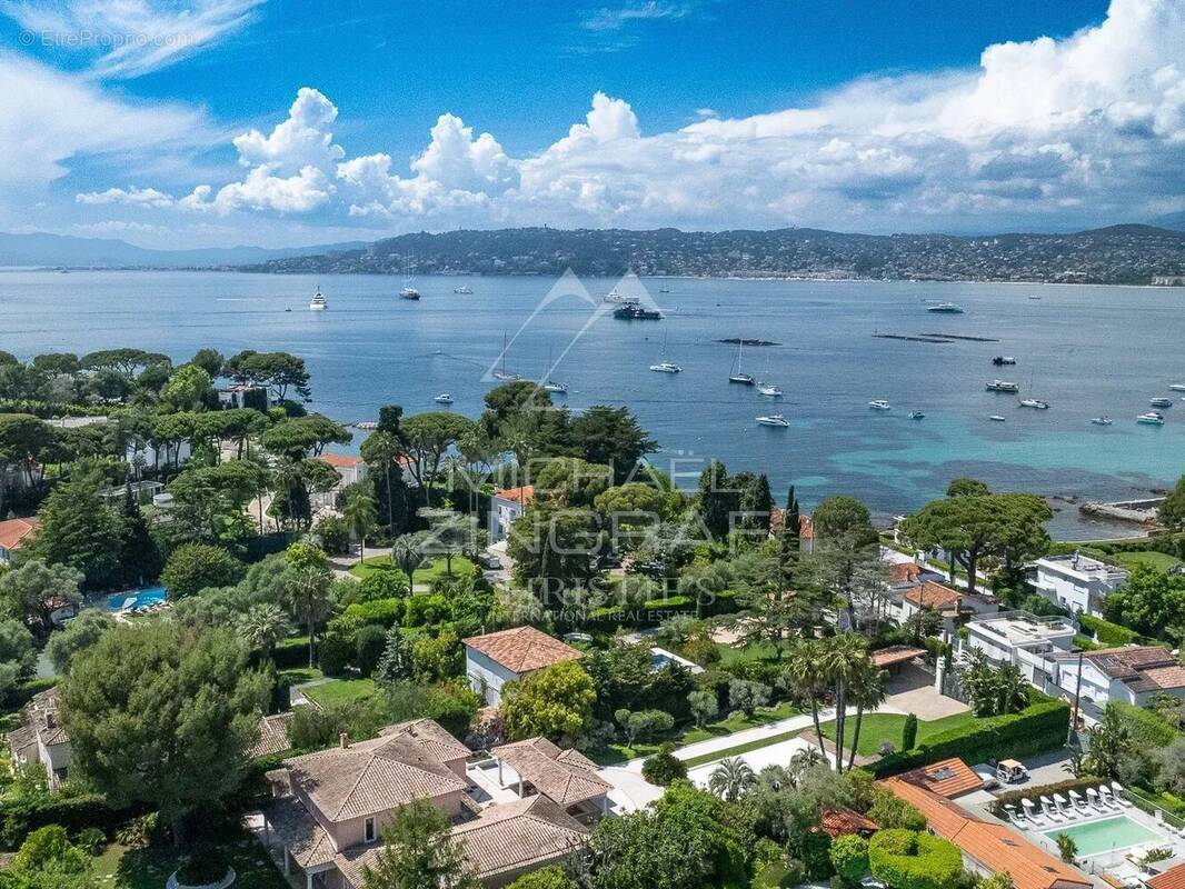 Maison à ANTIBES